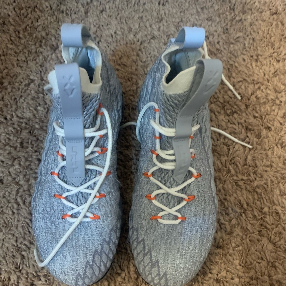 Lebron Basketbalk Shoes